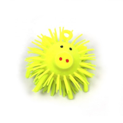 2019 new design flashing fluffy ball pig shape tpr light up puffer ball with yoyo